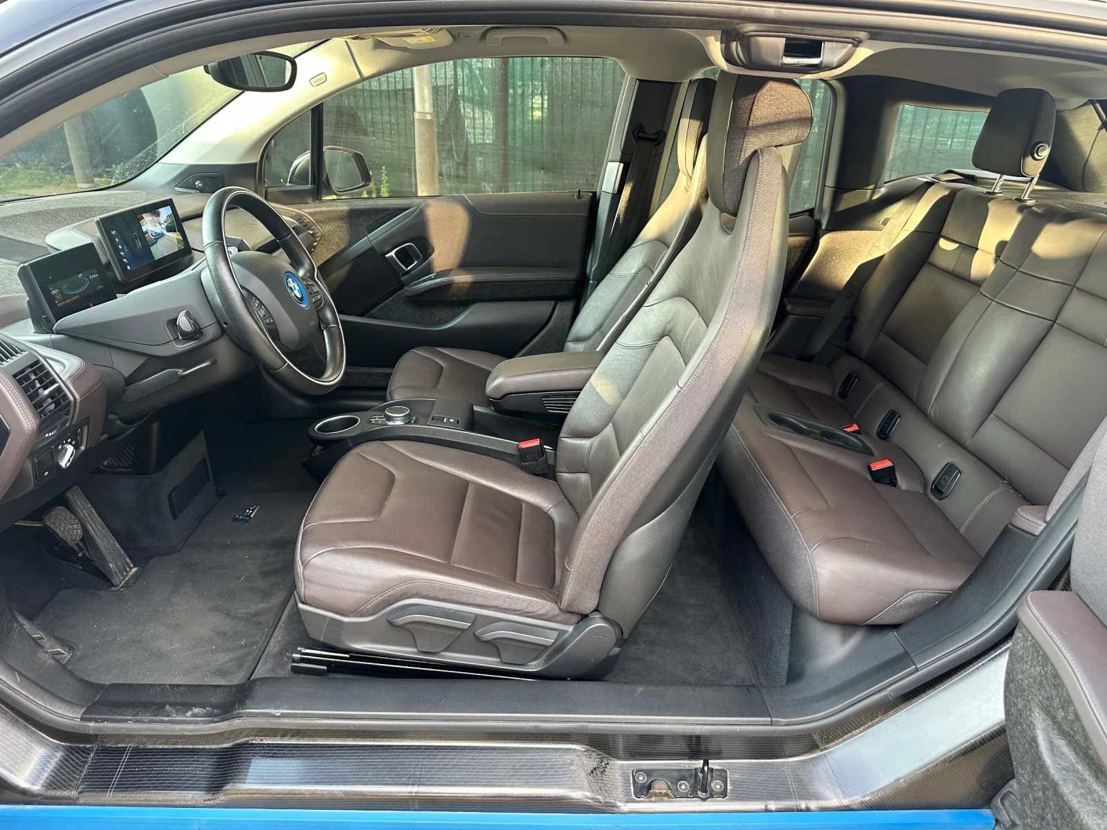 BMW i3 S* 120Аh* DISTRONIK* КОЖА* Sport Paket* Carplay*  - изображение 5