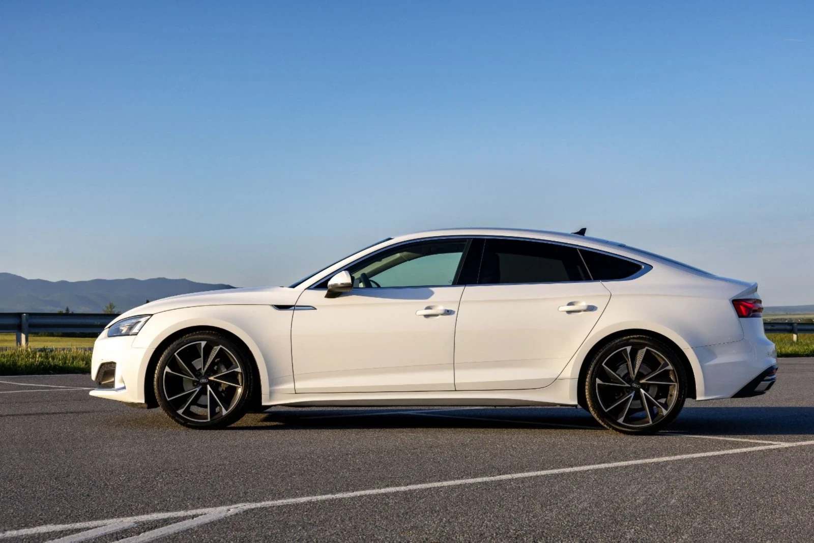 Audi A5 Sportback S Tronic - изображение 6