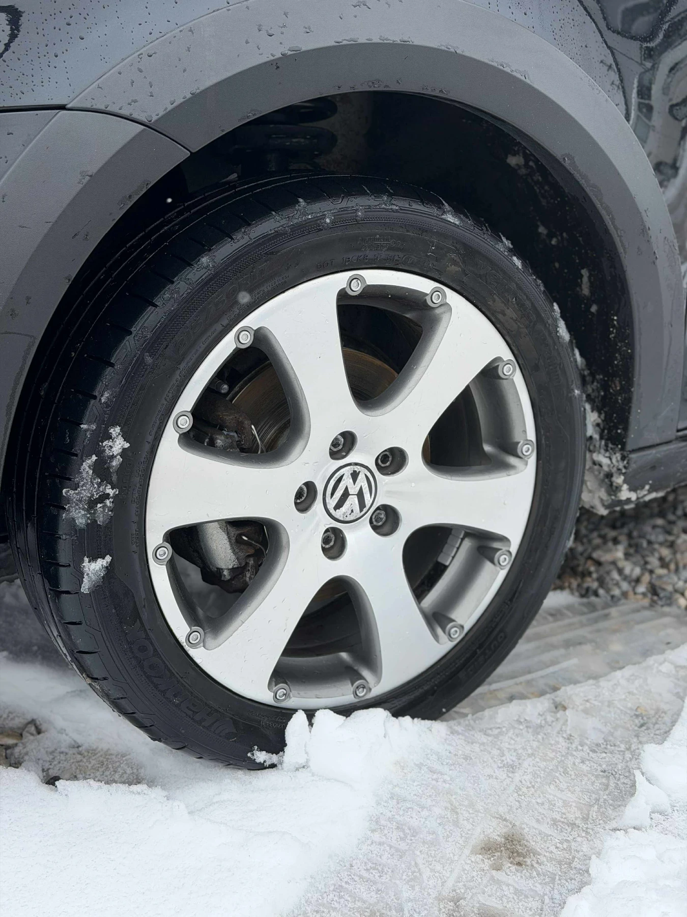 VW Touran CROSS / PODGREV - изображение 10