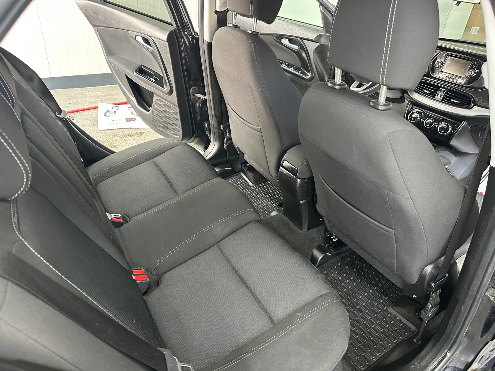 Fiat Tipo Лед  Ксенон Камера Подгрев Навигация  , снимка 12 - Автомобили и джипове - 53713393