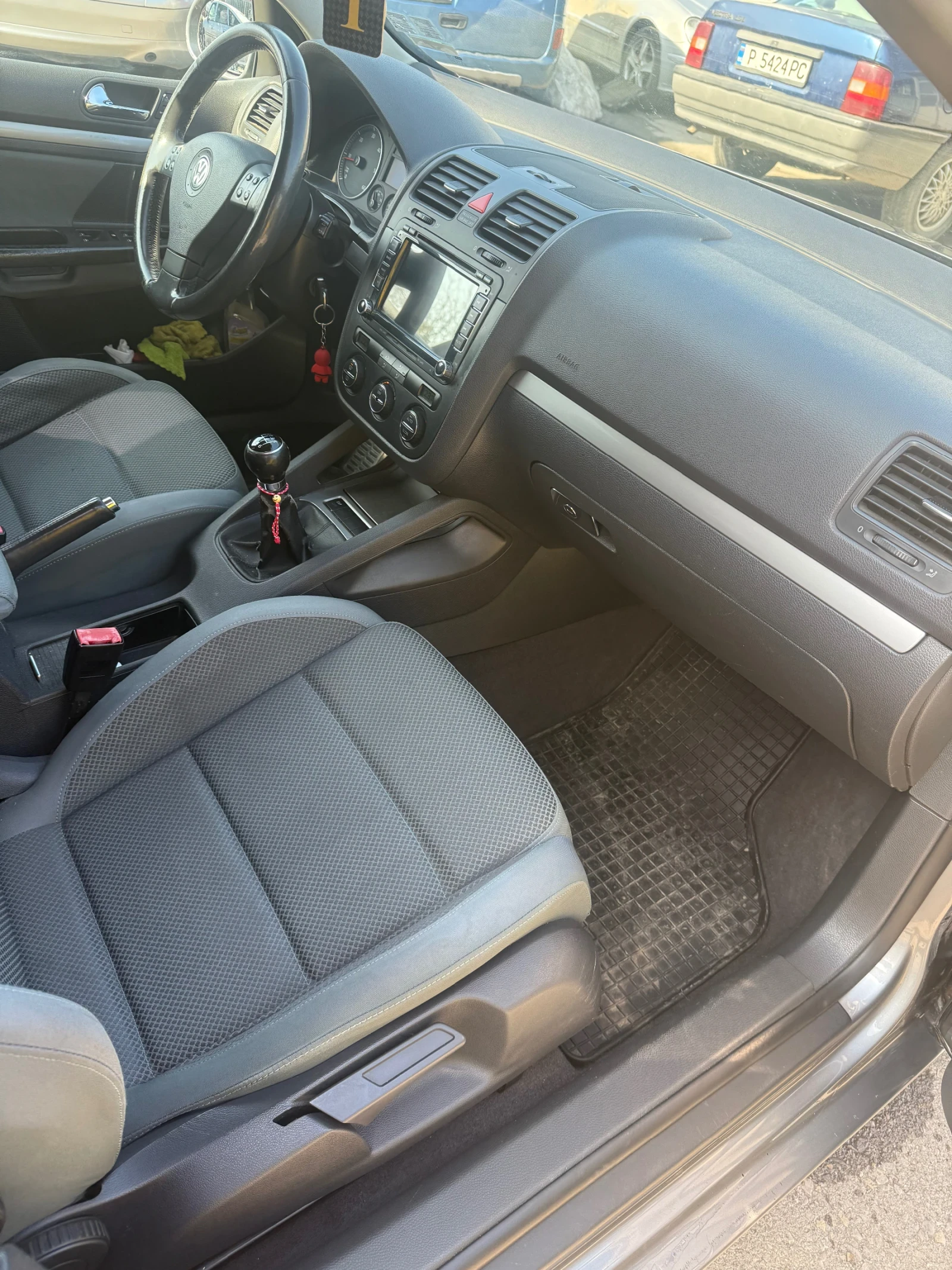 VW Golf, снимка 10 - Автомобили и джипове - 53745581