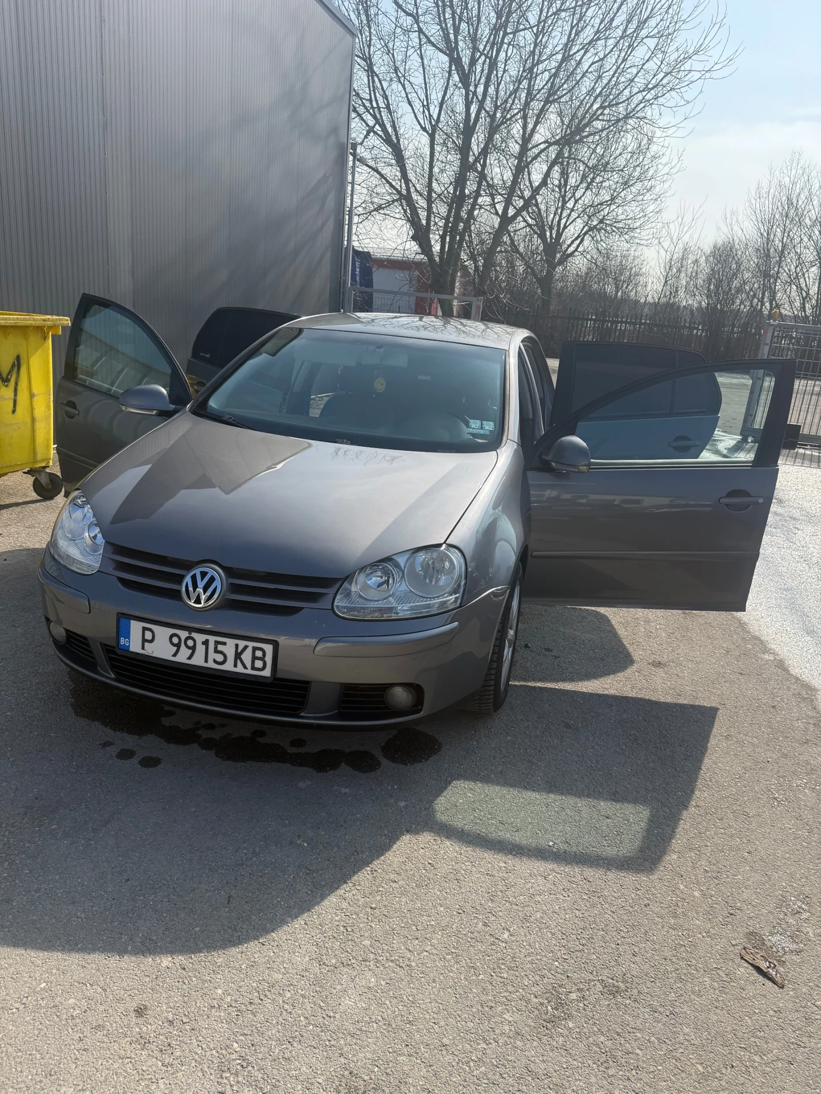 VW Golf, снимка 12 - Автомобили и джипове - 53745581