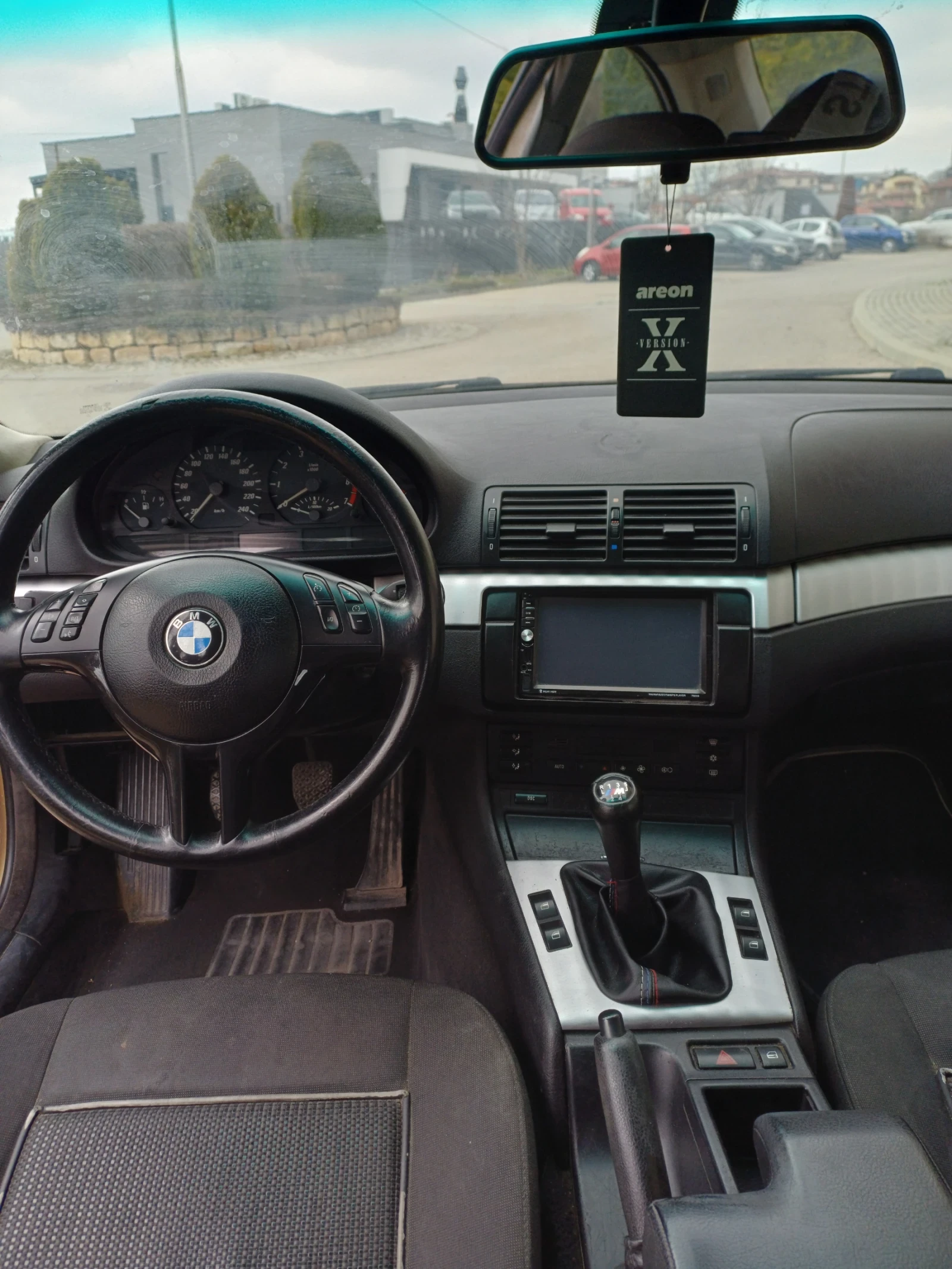 BMW 320, снимка 9 - Автомобили и джипове - 53913173