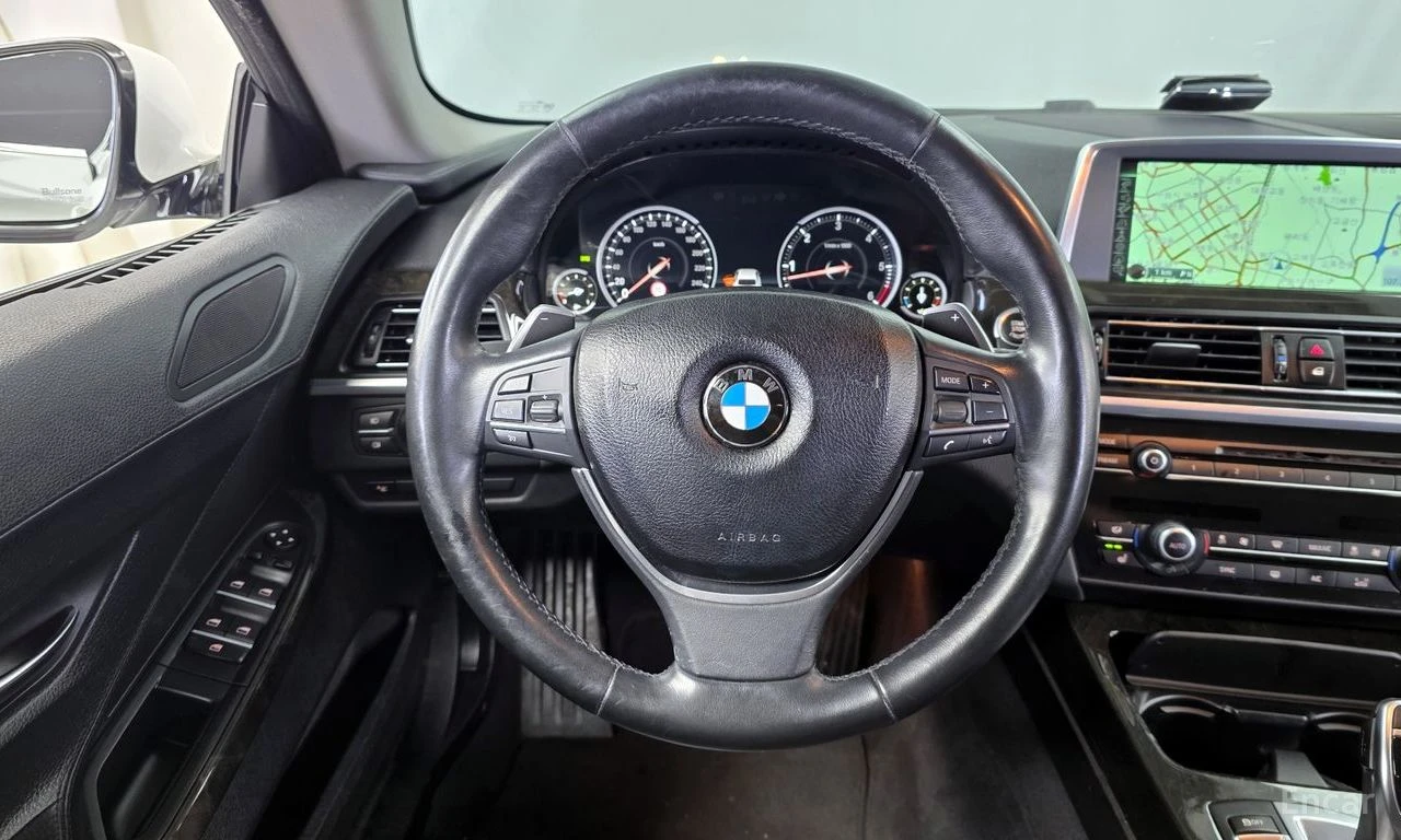 BMW 640 D* GRAN COUPE* XDRIVE* ОБДУХВ* 360* HEADUP* PANO, снимка 11 - Автомобили и джипове - 54413462