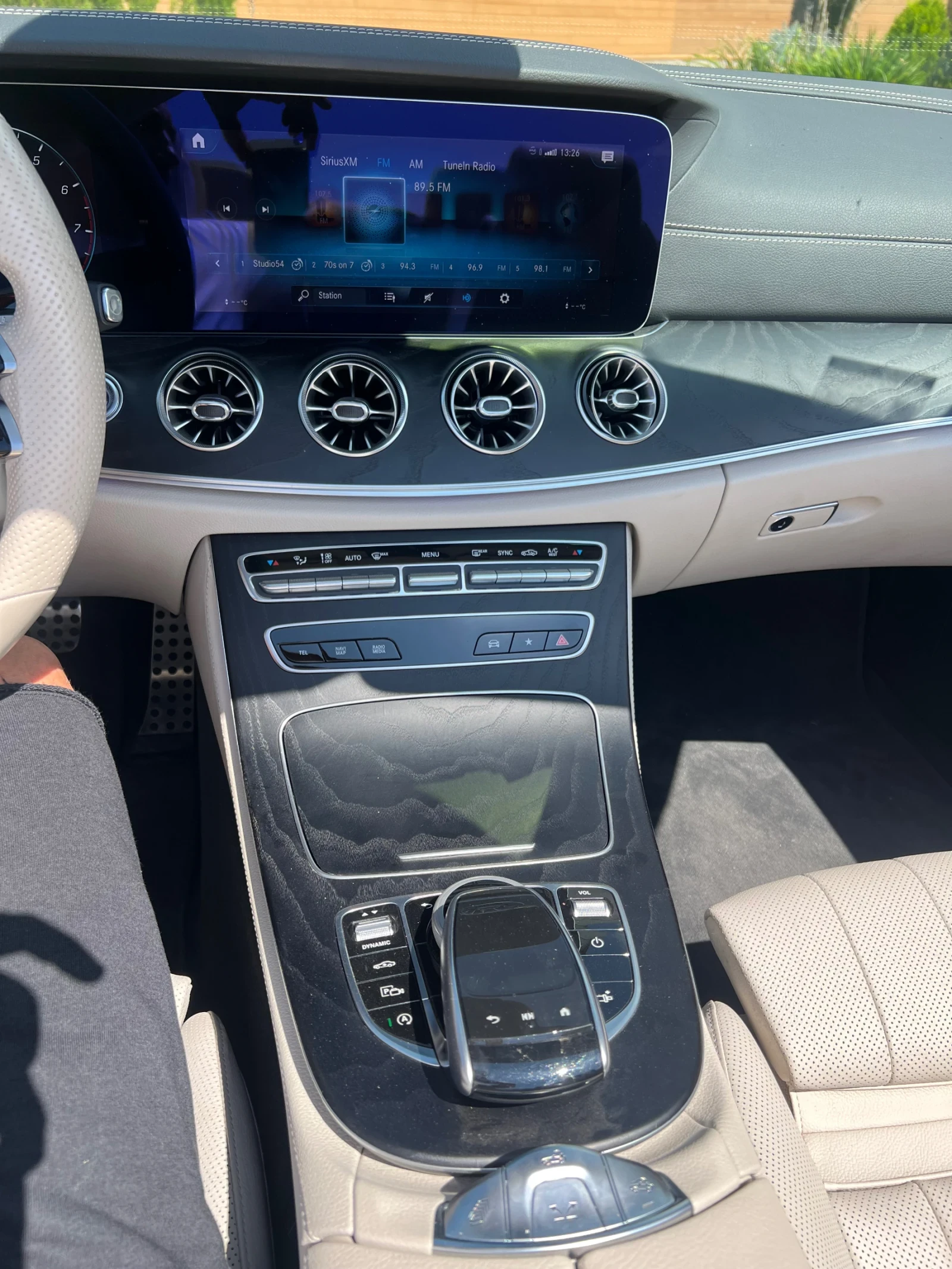 Mercedes-Benz E 450 AMG 4matic, снимка 11 - Автомобили и джипове - 54434306