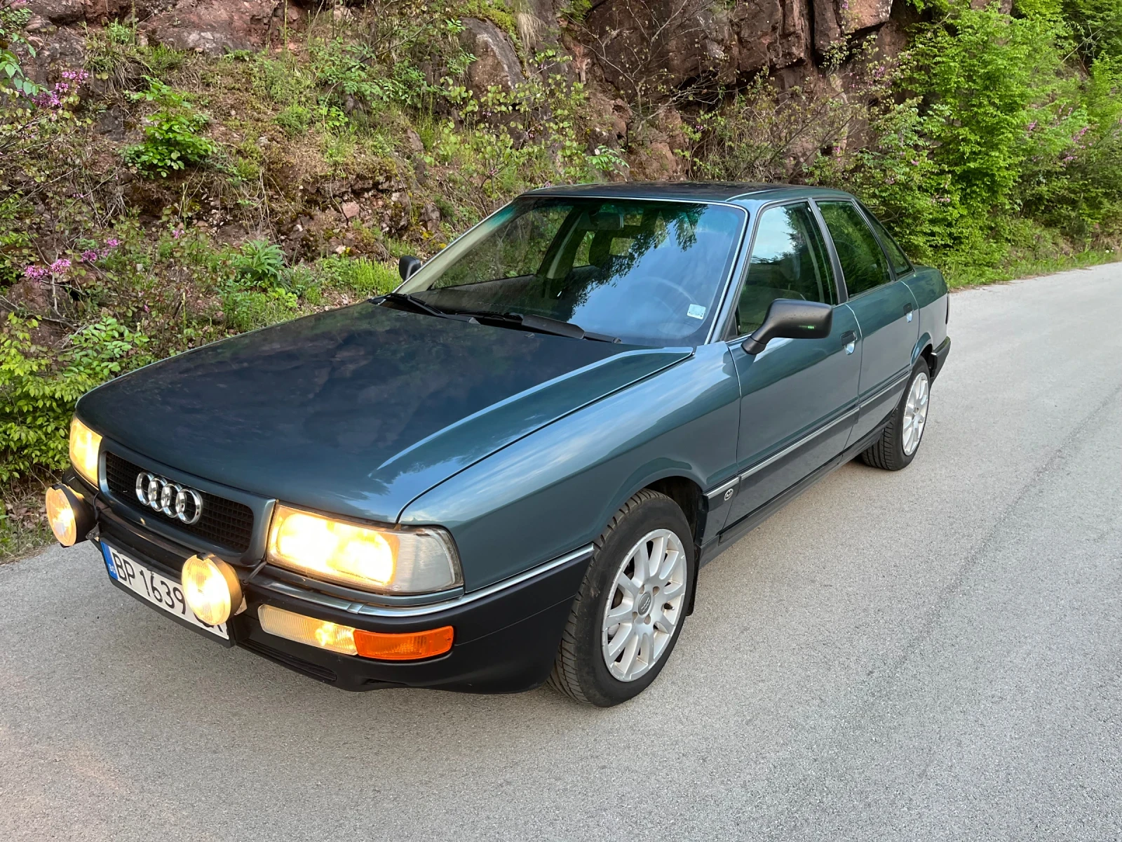 Audi 90 Рядък екземпляр с 5-цилиндров мотор!, снимка 3 - Автомобили и джипове - 54543302