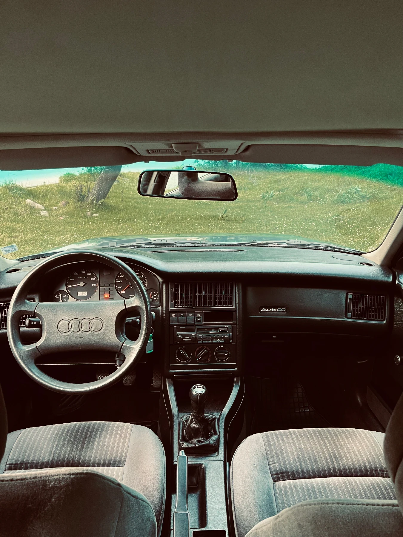 Audi 90 Рядък екземпляр с 5-цилиндров мотор!, снимка 10 - Автомобили и джипове - 54543302