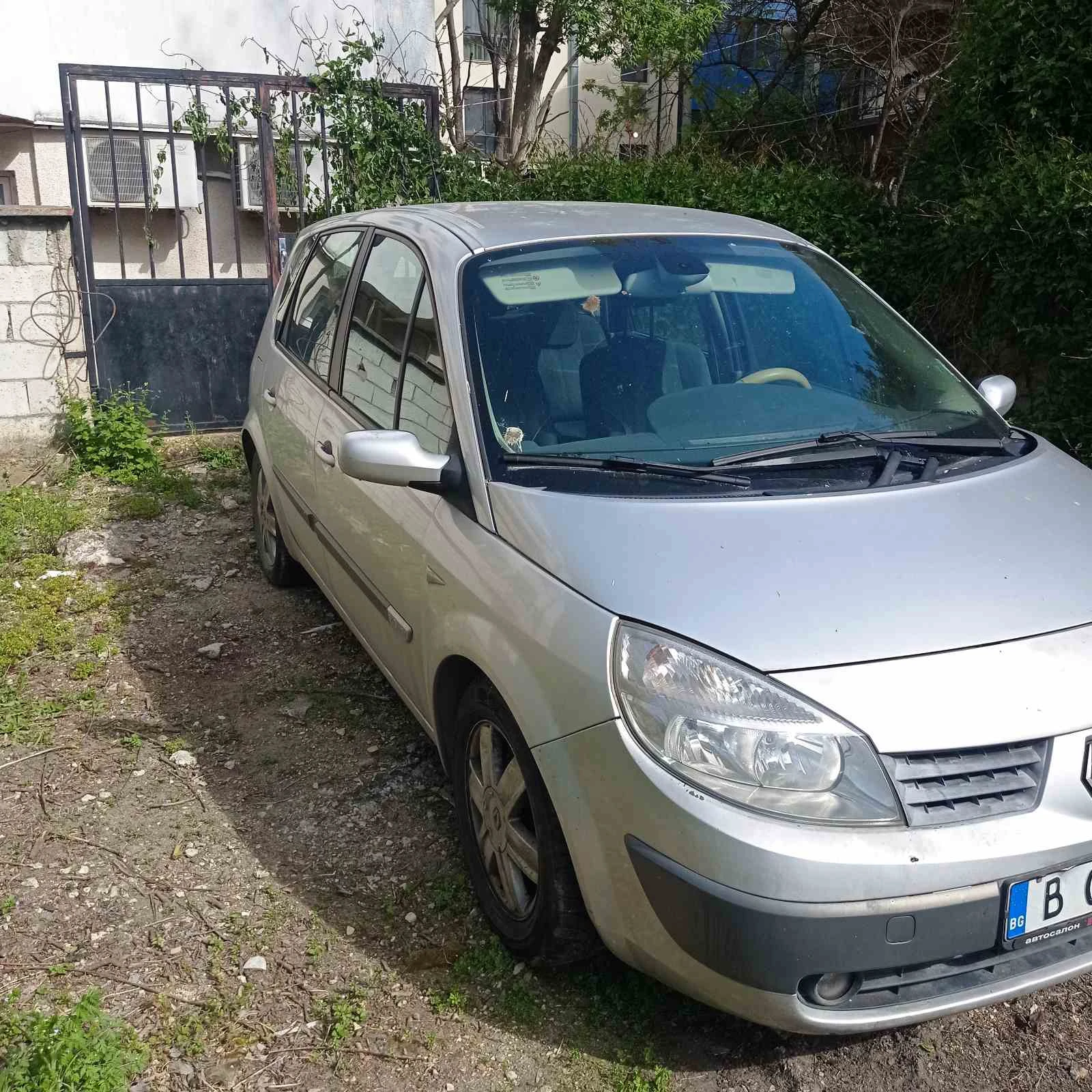 Renault Scenic, снимка 8 - Автомобили и джипове - 54562313