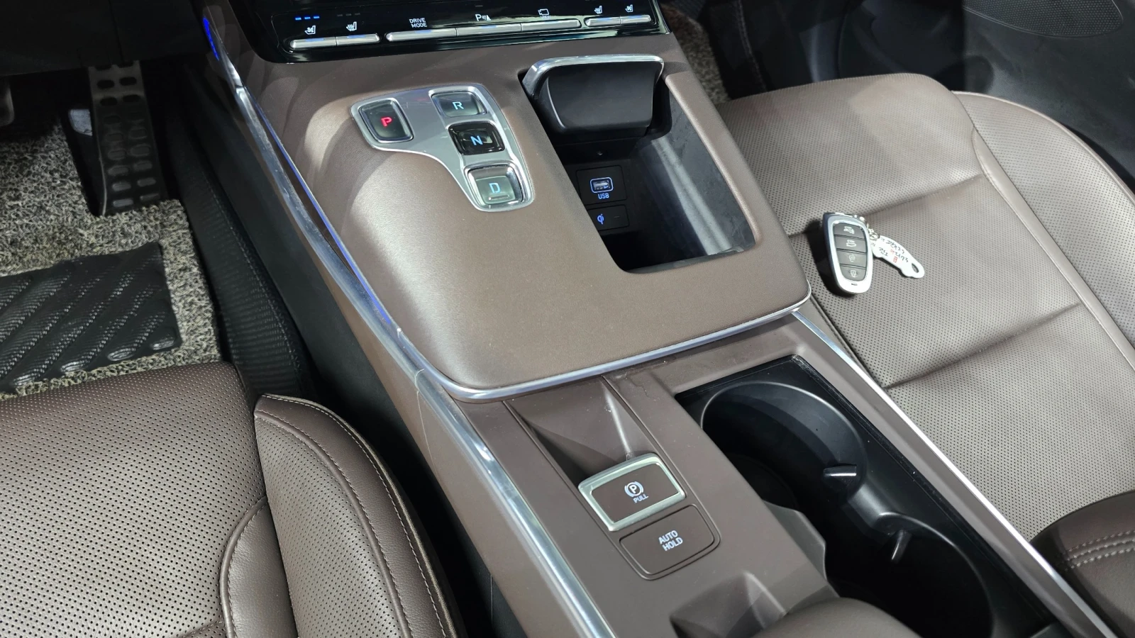Hyundai Grandeur 3.3 Premium Choice, снимка 7 - Автомобили и джипове - 54951113