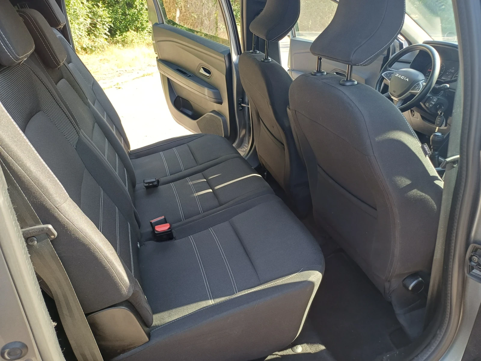 Dacia Jogger 1.0 i GPL, снимка 12 - Автомобили и джипове - 55091651