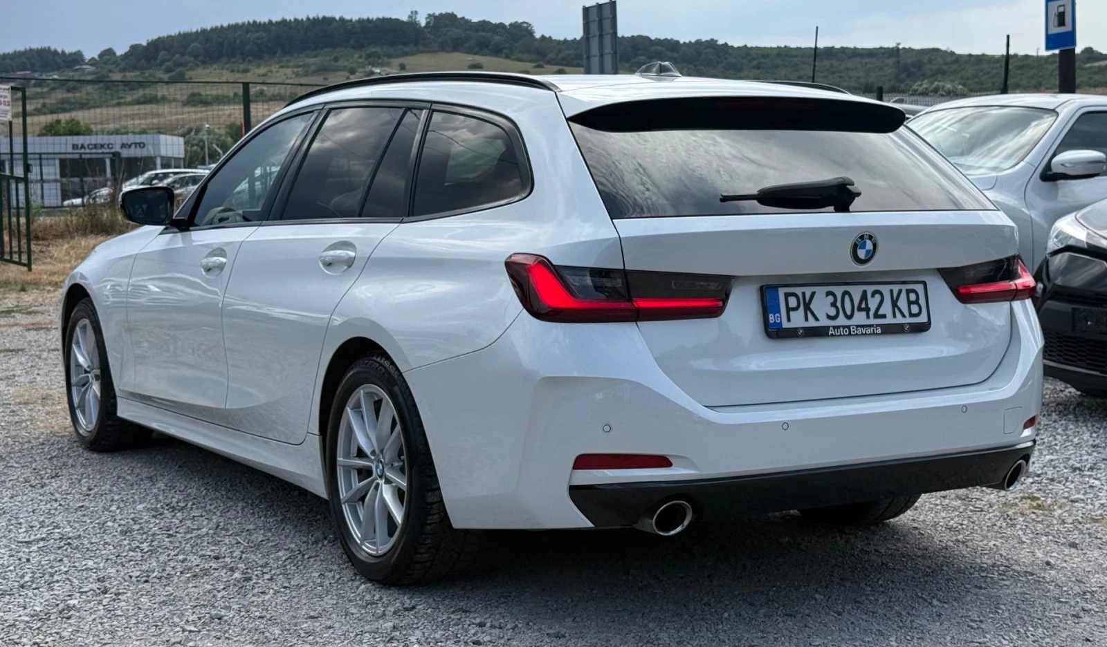 BMW 320 G21Facelift* LCI* MHEV* Head-Up* ExtendedLether* , снимка 7 - Автомобили и джипове - 55667940