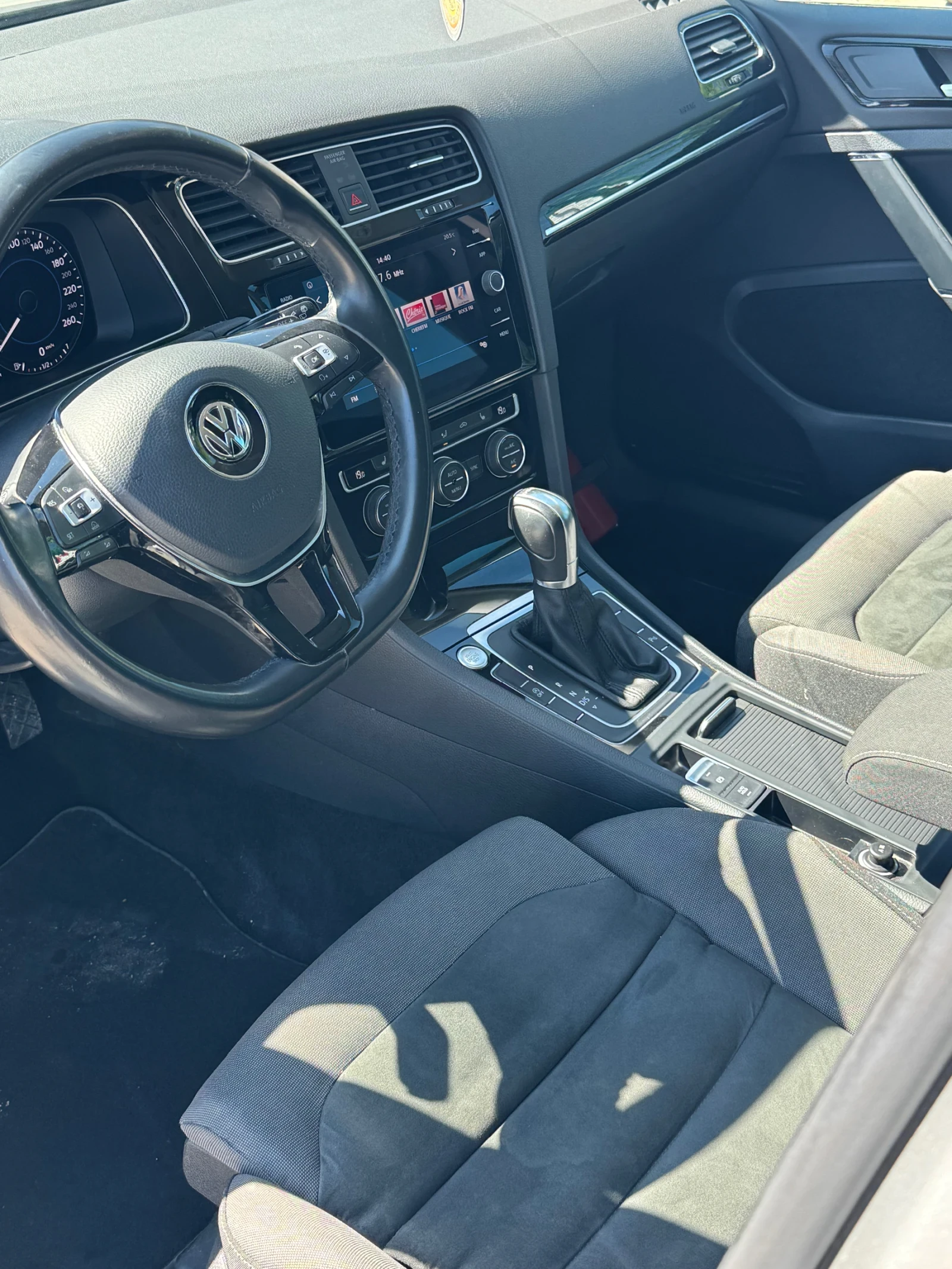 VW Golf 7.5 1.5TSI 150 kc, снимка 8 - Автомобили и джипове - 55673468