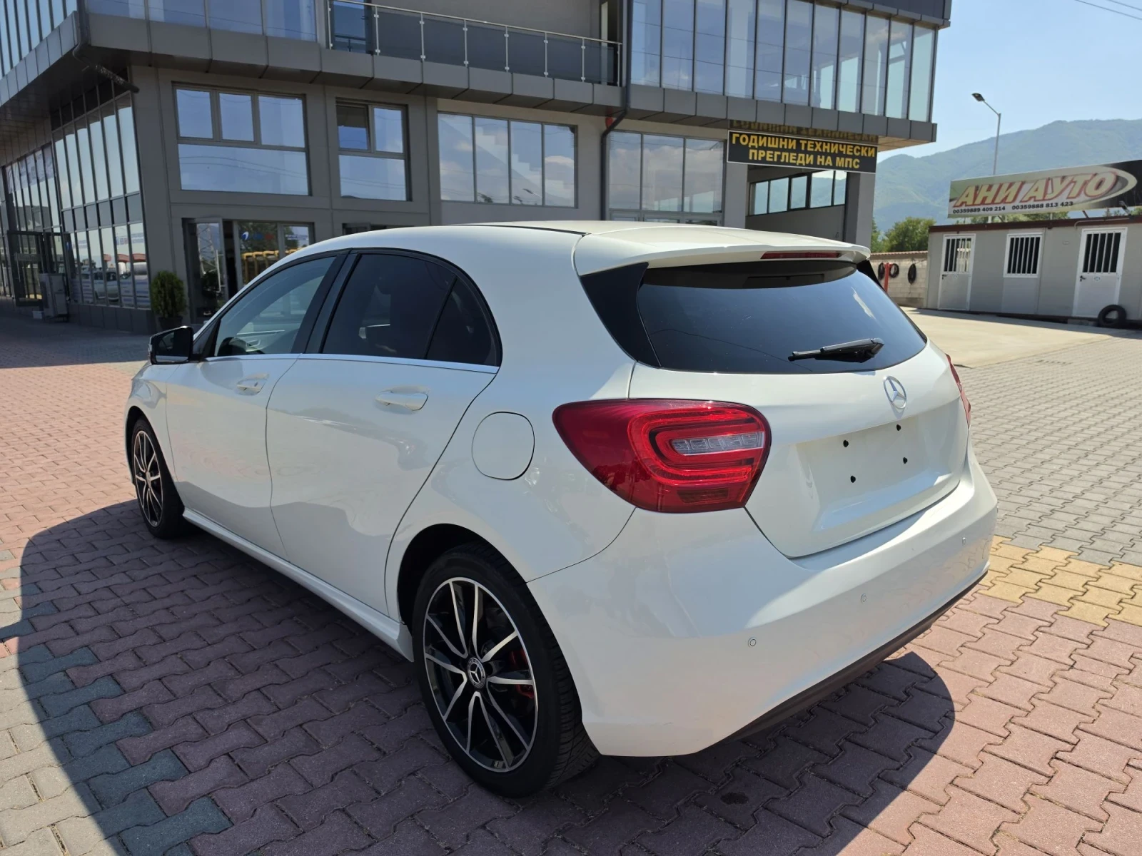 Mercedes-Benz A 180 1.6, снимка 3 - Автомобили и джипове - 55739277