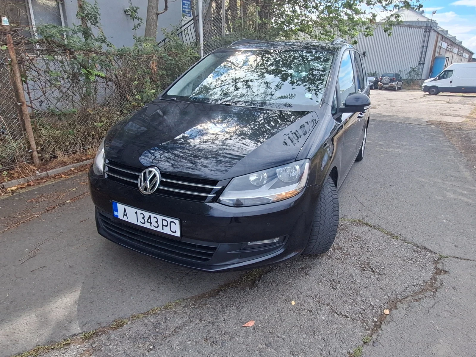 VW Sharan, снимка 3 - Автомобили и джипове - 56309600