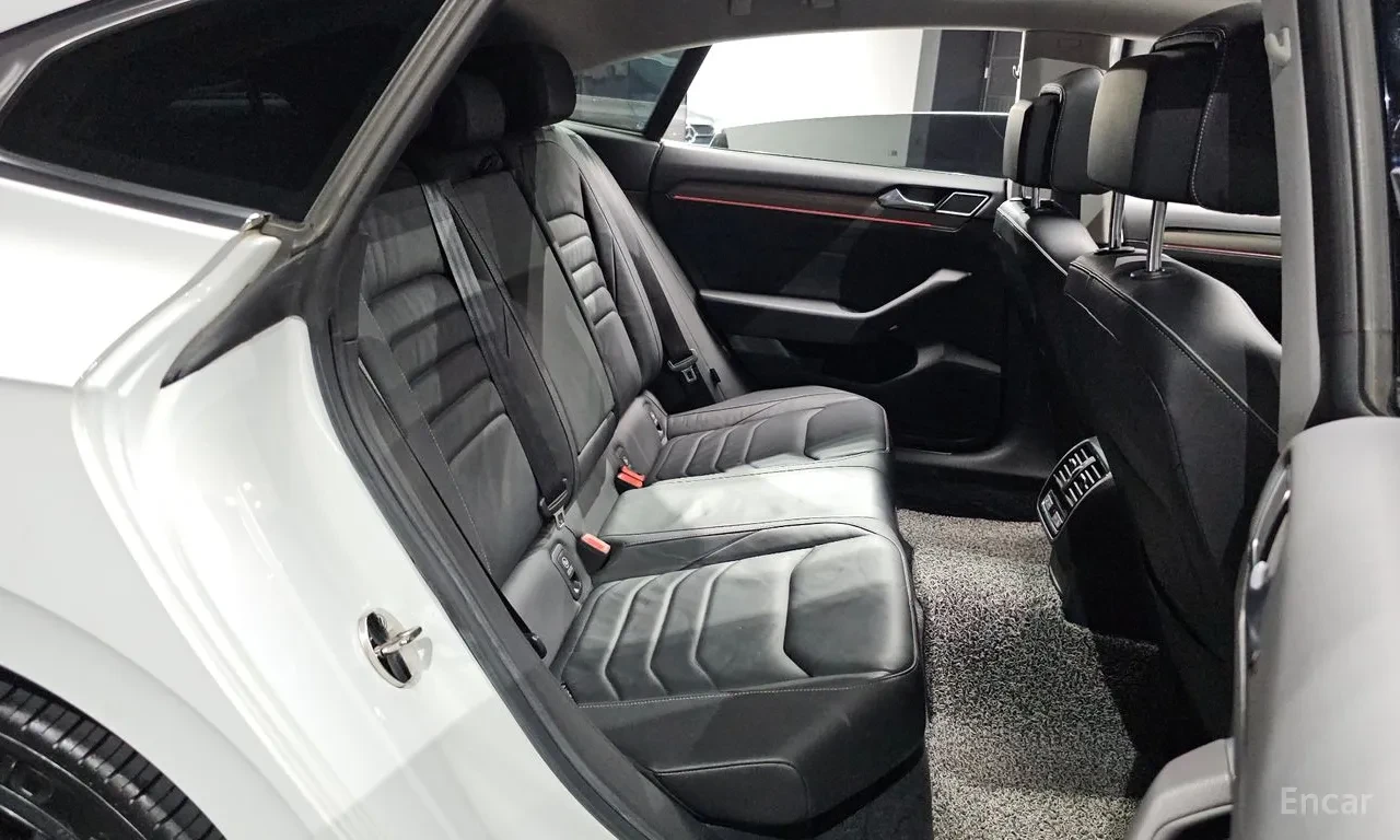 VW Arteon �������* �����* �������* LANE* ASSIST* HEADUP*  | Mobile.bg � ����������� 9