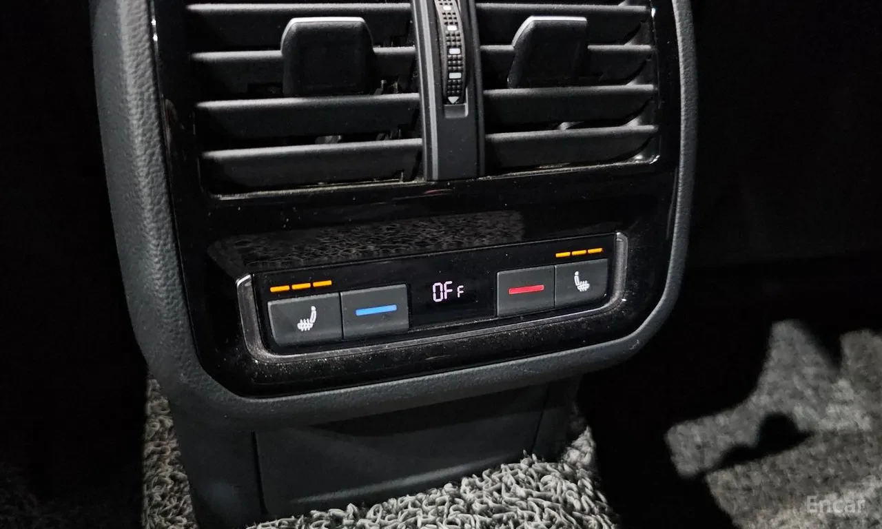 VW Arteon �������* �����* �������* LANE* ASSIST* HEADUP*  | Mobile.bg � ����������� 13