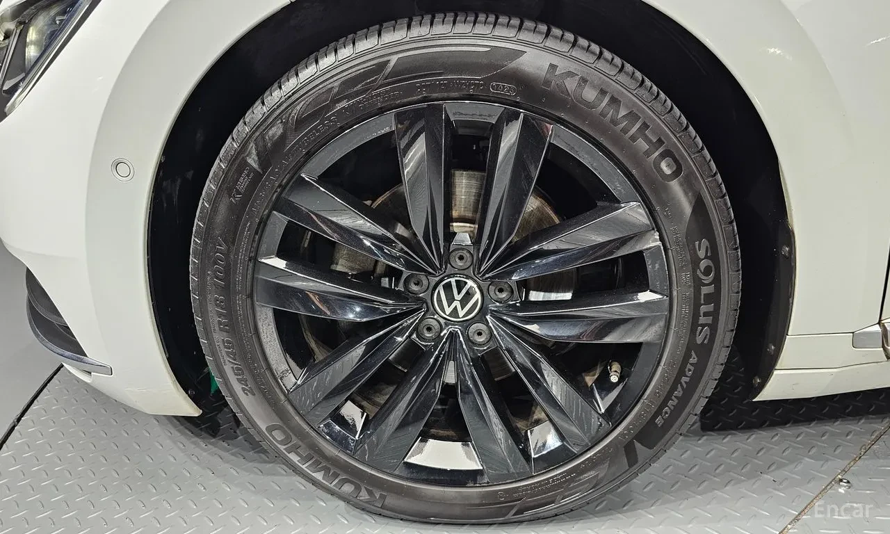 VW Arteon �������* �����* �������* LANE* ASSIST* HEADUP*  | Mobile.bg � ����������� 3