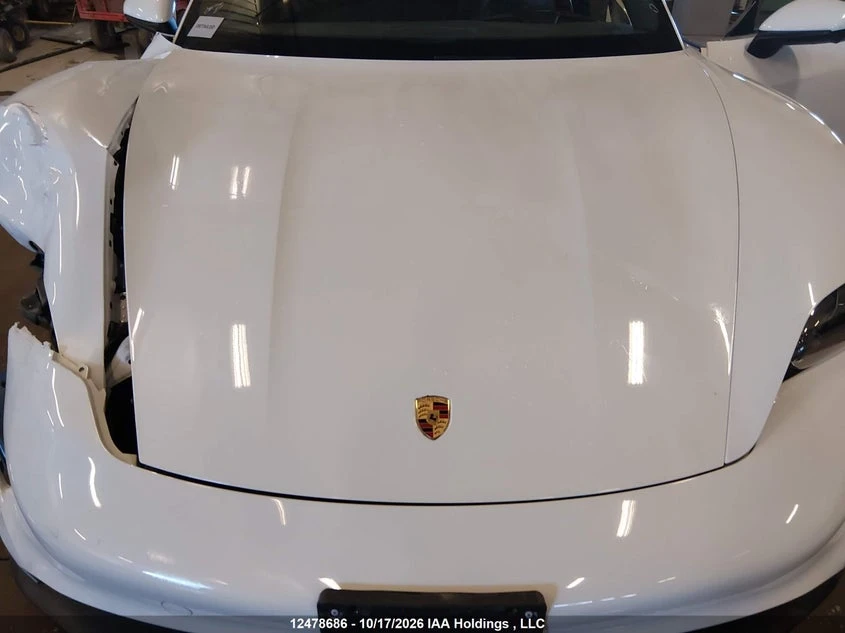 Porsche Taycan 4S, снимка 10 - Автомобили и джипове - 56617946