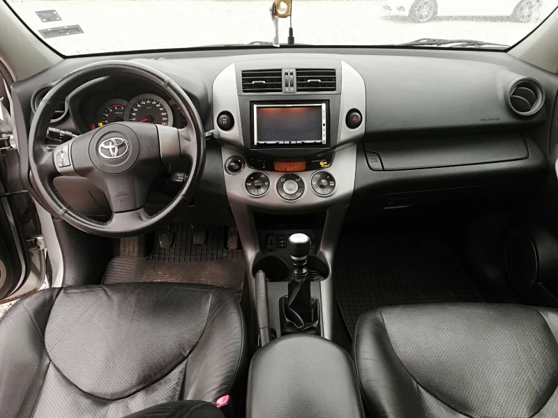 Toyota Rav4 2.2d-cat kli 4x4, снимка 13 - Автомобили и джипове - 48164392