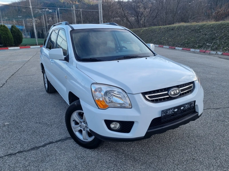 Kia Sportage 2.0/4x4/GAZ, снимка 2 - Автомобили и джипове - 48852219