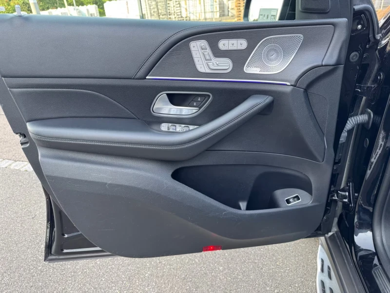 Mercedes-Benz GLE 350 d/COUPE/272HP/AMG/4M/PANO/HUD/360CAM/MEM/530f, снимка 13 - Автомобили и джипове - 51275497