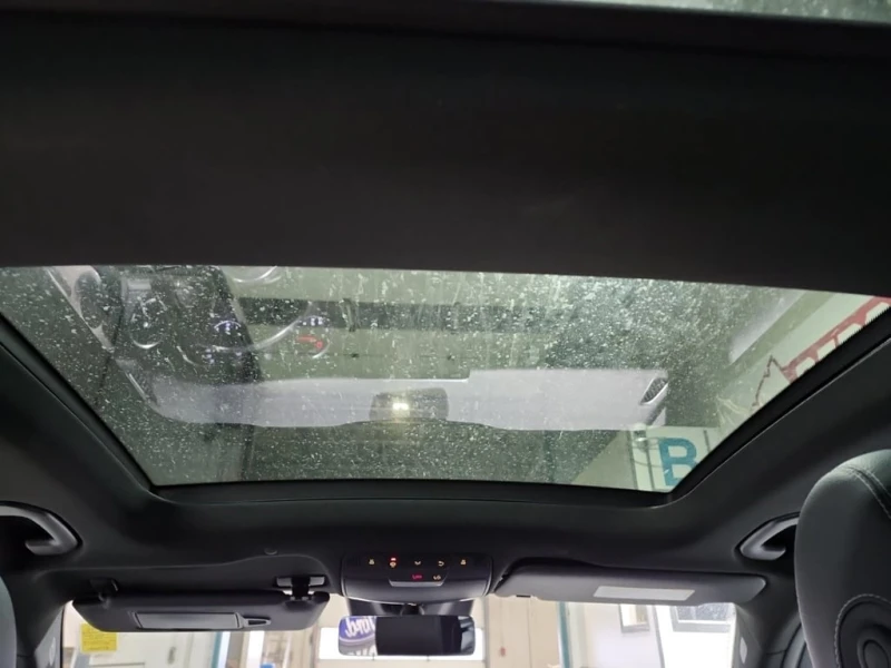 Mercedes-Benz GLC * 300 * CARFAX * ЦЕНА ДО БГ, снимка 11 - Автомобили и джипове - 53166295