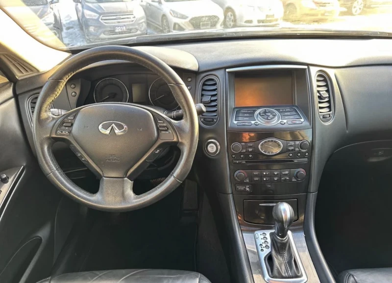 Infiniti QX50 AWD * * КАМЕРА * * CARFAX * * АВТО КРЕДИТ * * , снимка 10 - Автомобили и джипове - 53409156