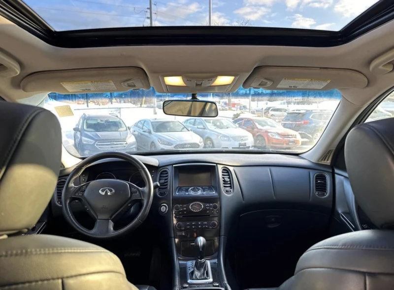 Infiniti QX50 AWD * * КАМЕРА * * CARFAX * * АВТО КРЕДИТ * * , снимка 9 - Автомобили и джипове - 53409156