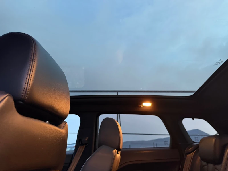 Land Rover Evoque 2.2d/190hp/PANORAMA/4X4/SERVICE BOOK, снимка 11 - Автомобили и джипове - 53502064