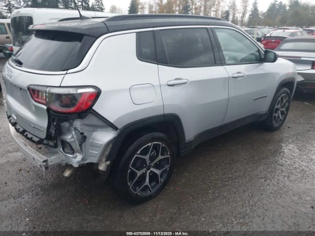 Jeep Compass 20к км* 4х4* CHROME* REMOTE START* BLIND* КАМЕРА, снимка 7 - Автомобили и джипове - 52861511