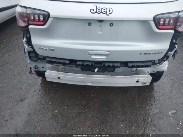 Jeep Compass 20к км* 4х4* CHROME* REMOTE START* BLIND* КАМЕРА, снимка 8 - Автомобили и джипове - 52861511