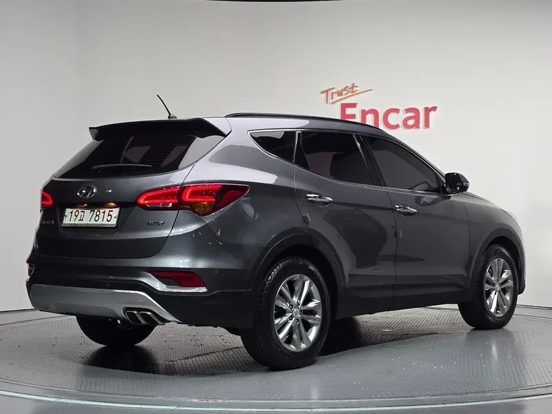 Hyundai Santa fe 2.0 2WD , снимка 2 - Автомобили и джипове - 56160315