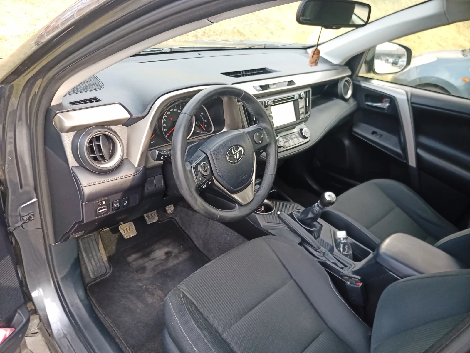 Toyota Rav4 2.0 - изображение 2