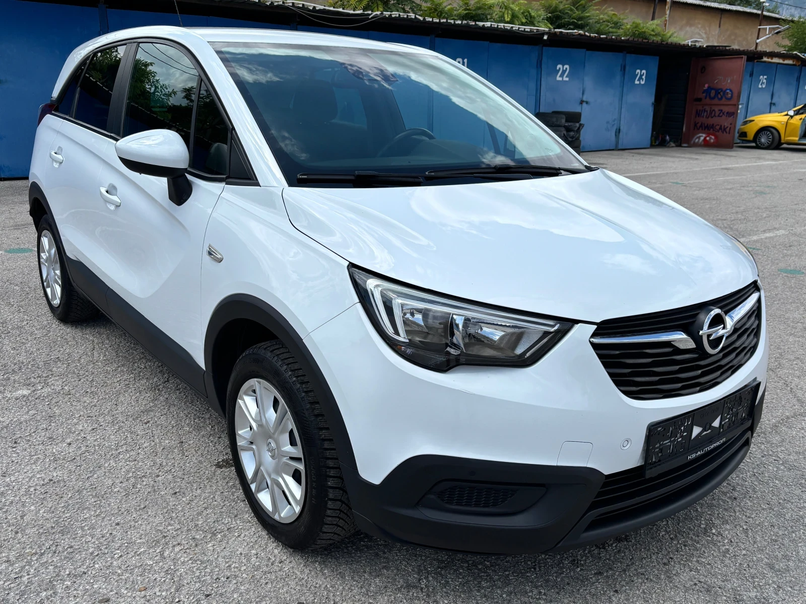 Opel Crossland X 1.2Ti Автоматик - изображение 7