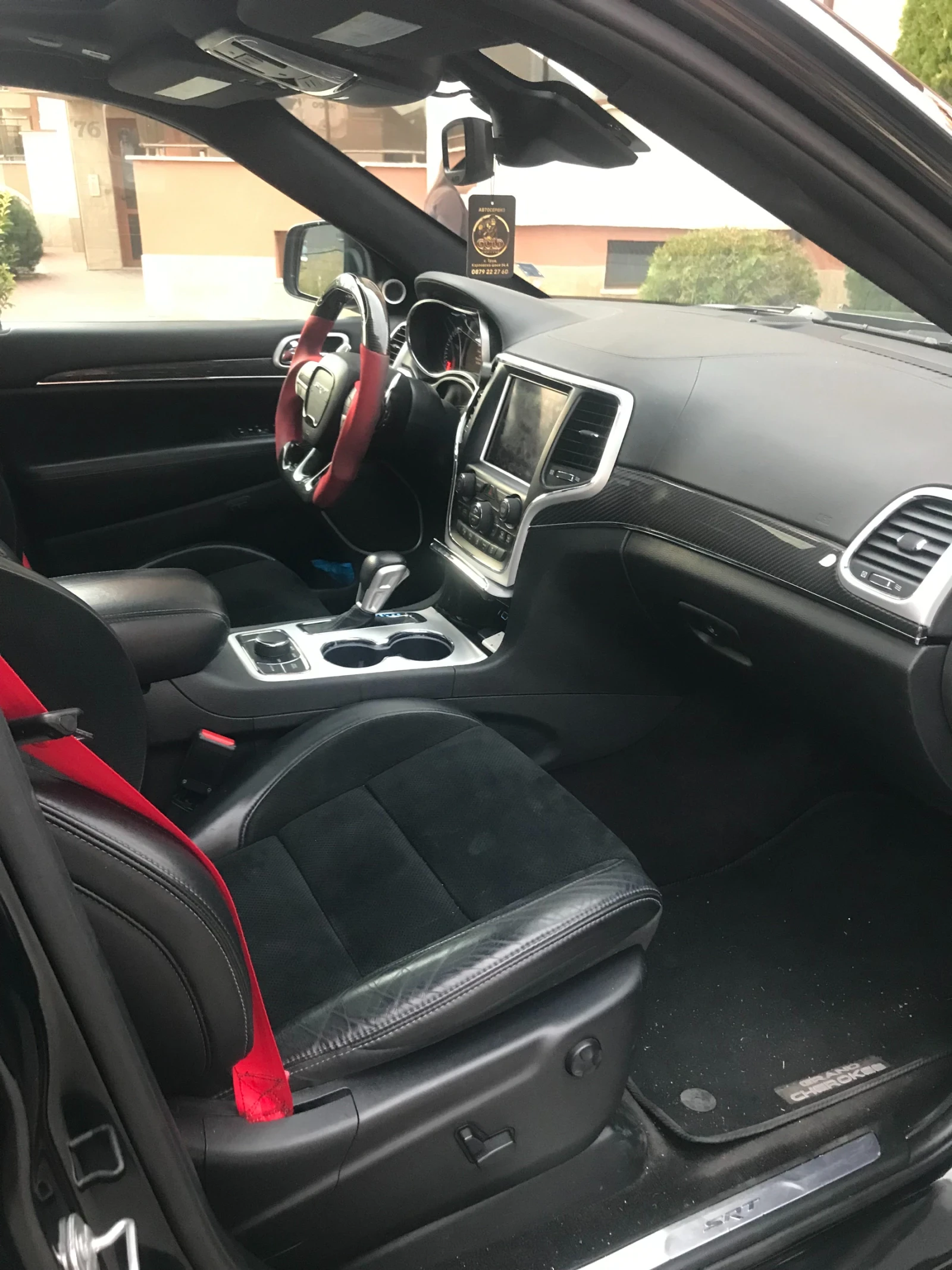 Jeep Grand cherokee SRT - изображение 10