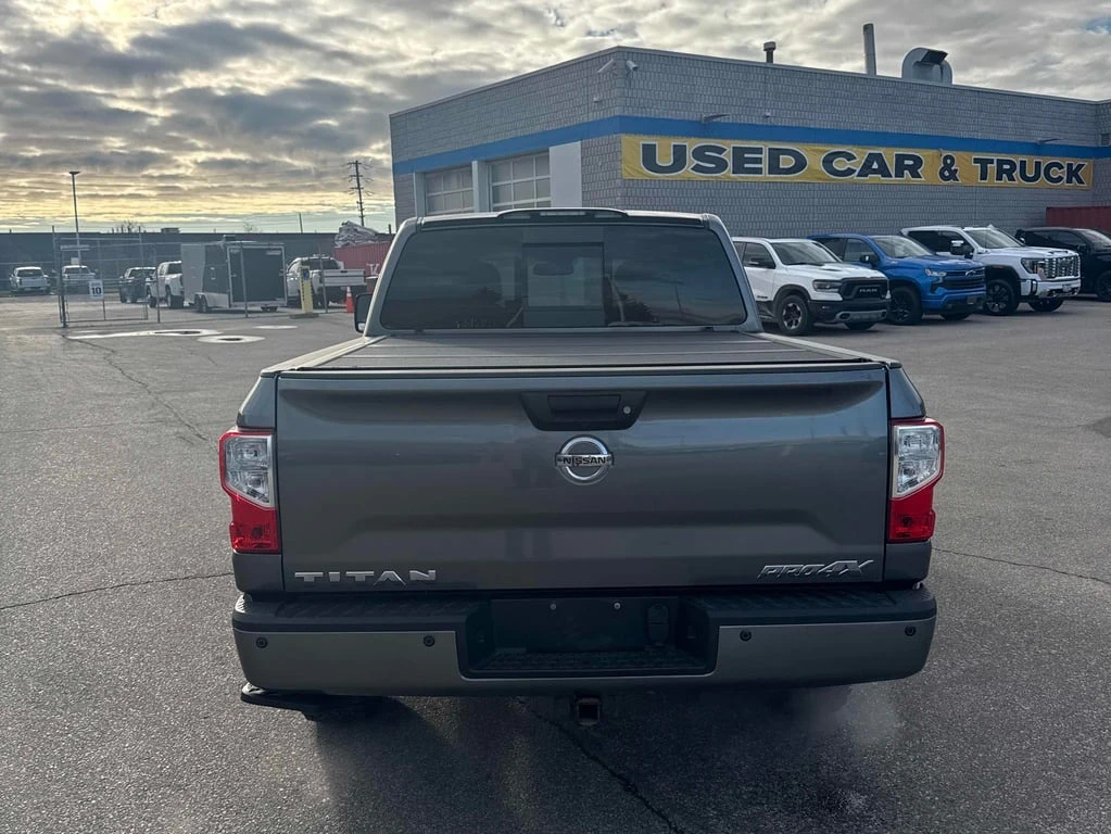 Nissan Titan crew cab * 4x4 * CARFAX *    | Mobile.bg   4