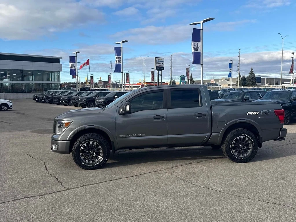 Nissan Titan crew cab * 4x4 * CARFAX *    | Mobile.bg   2