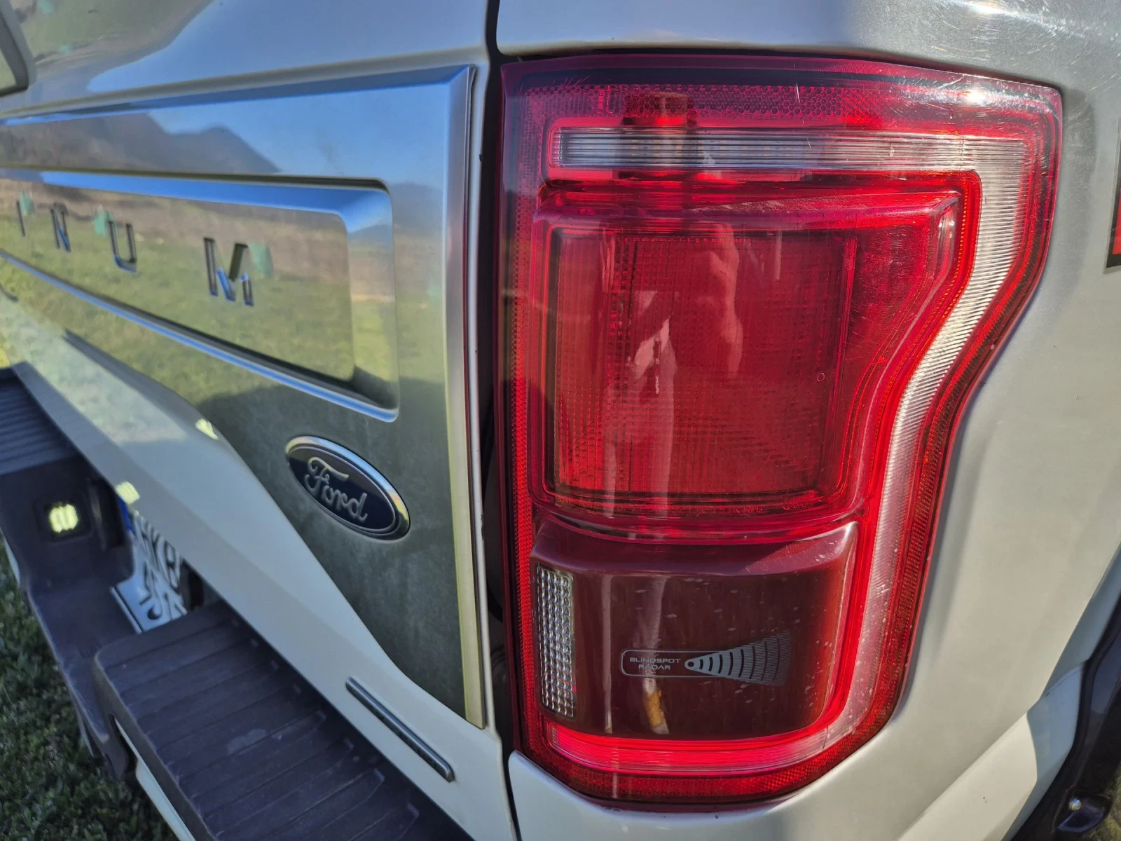 Ford F150 Платинум 5.0 2015 ГАЗ , снимка 16 - Автомобили и джипове - 52840616