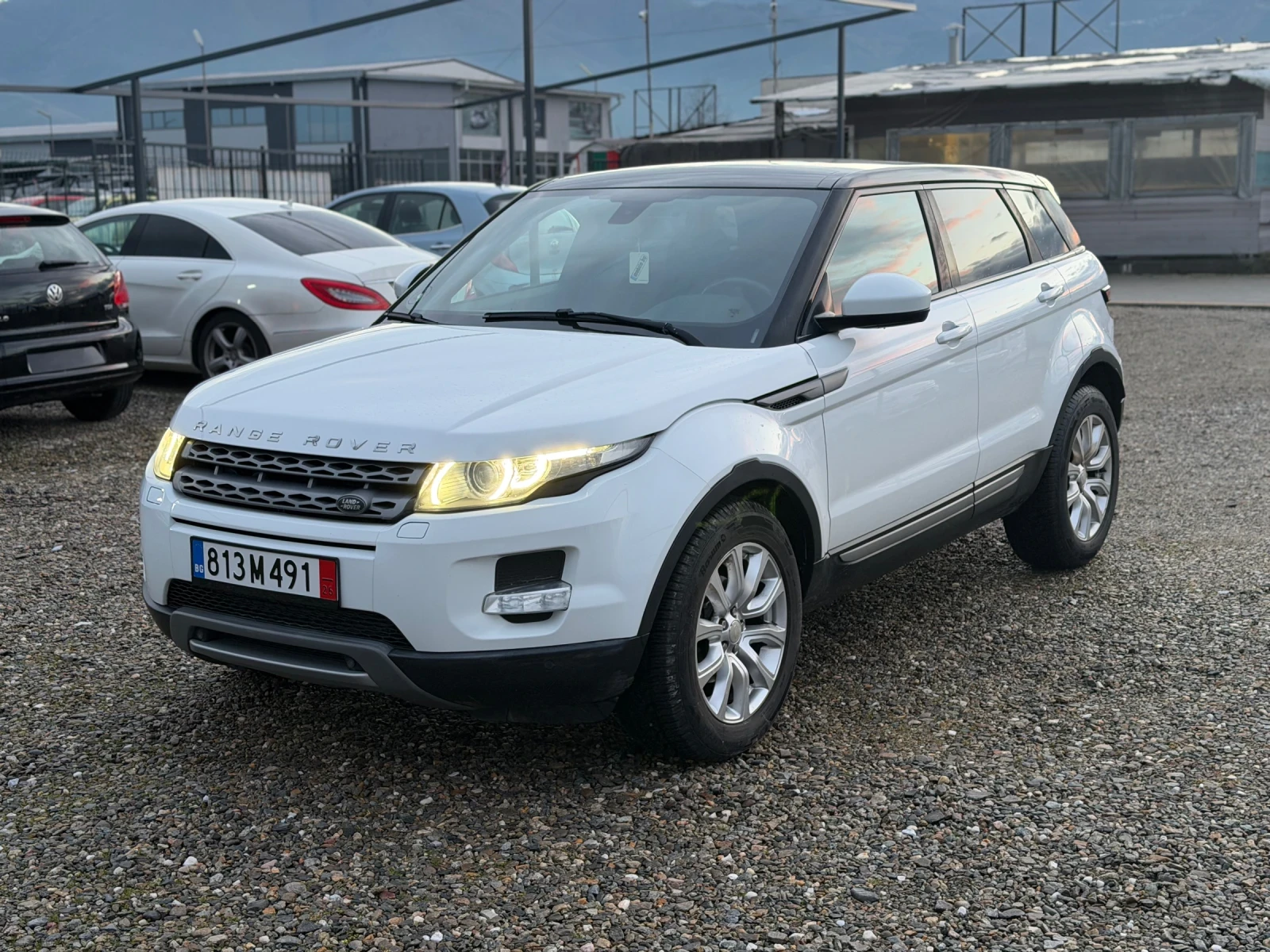 Land Rover Evoque 2.2d/190hp/PANORAMA/4X4/SERVICE BOOK - изображение 3