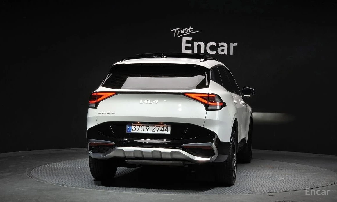 Kia Sportage, снимка 4 - Автомобили и джипове - 54332491