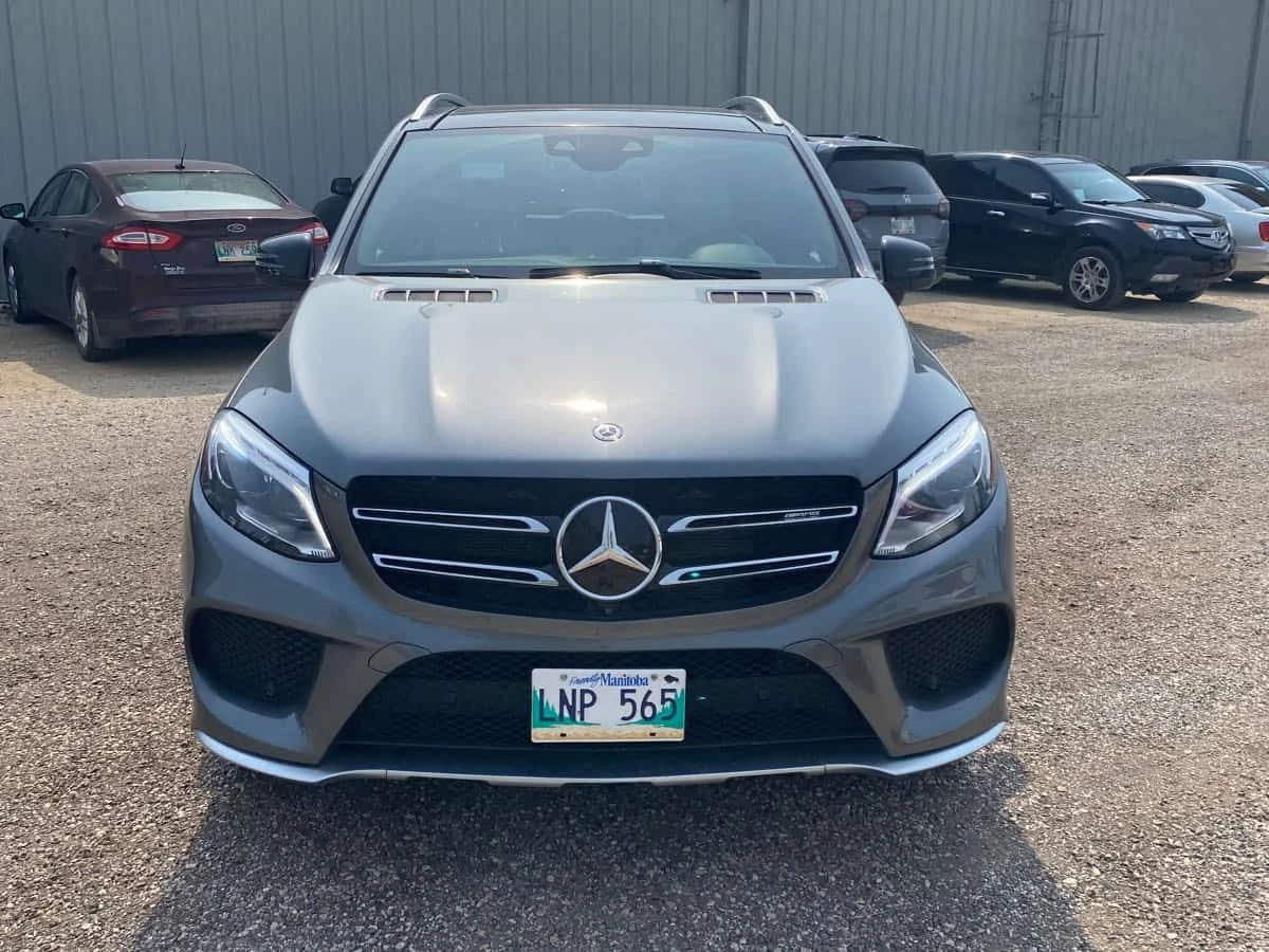 Mercedes-Benz GLC 43 AMG ДИСТРОНИК * PANO * ПОДГРЕВИ * CARFAX, снимка 6 - Автомобили и джипове - 54480176