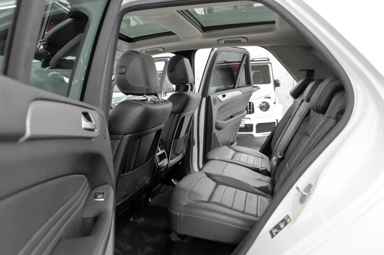 Mercedes-Benz ML 350 d 63 AMG , снимка 12 - Автомобили и джипове - 54886099
