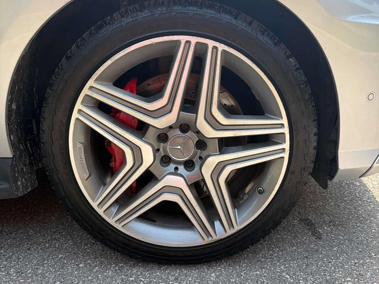 Mercedes-Benz ML 63 AMG * CARFAX * ОПЦИЯ ЗА ФИНАНСИРАНЕ , снимка 7 - Автомобили и джипове - 55335315