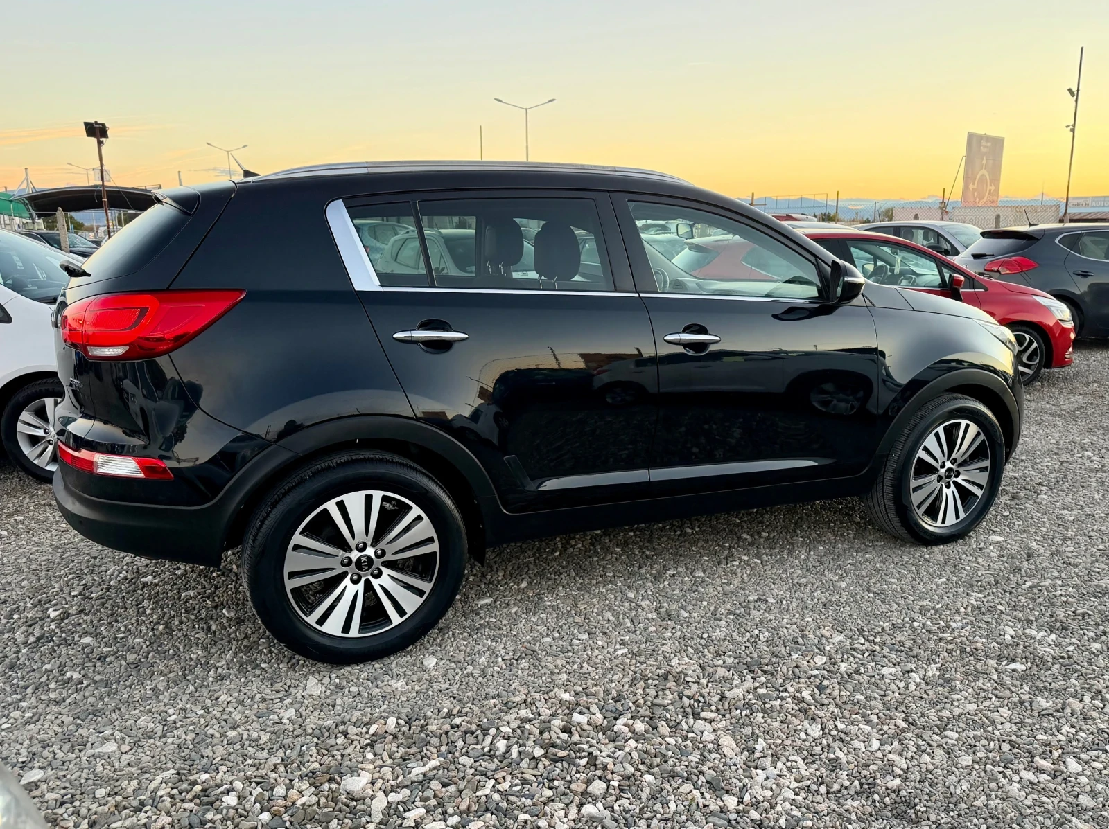 Kia Sportage 1.7CRDI * FACELIFT* ���������* 99000��.* ������*  | Mobile.bg � ����������� 4