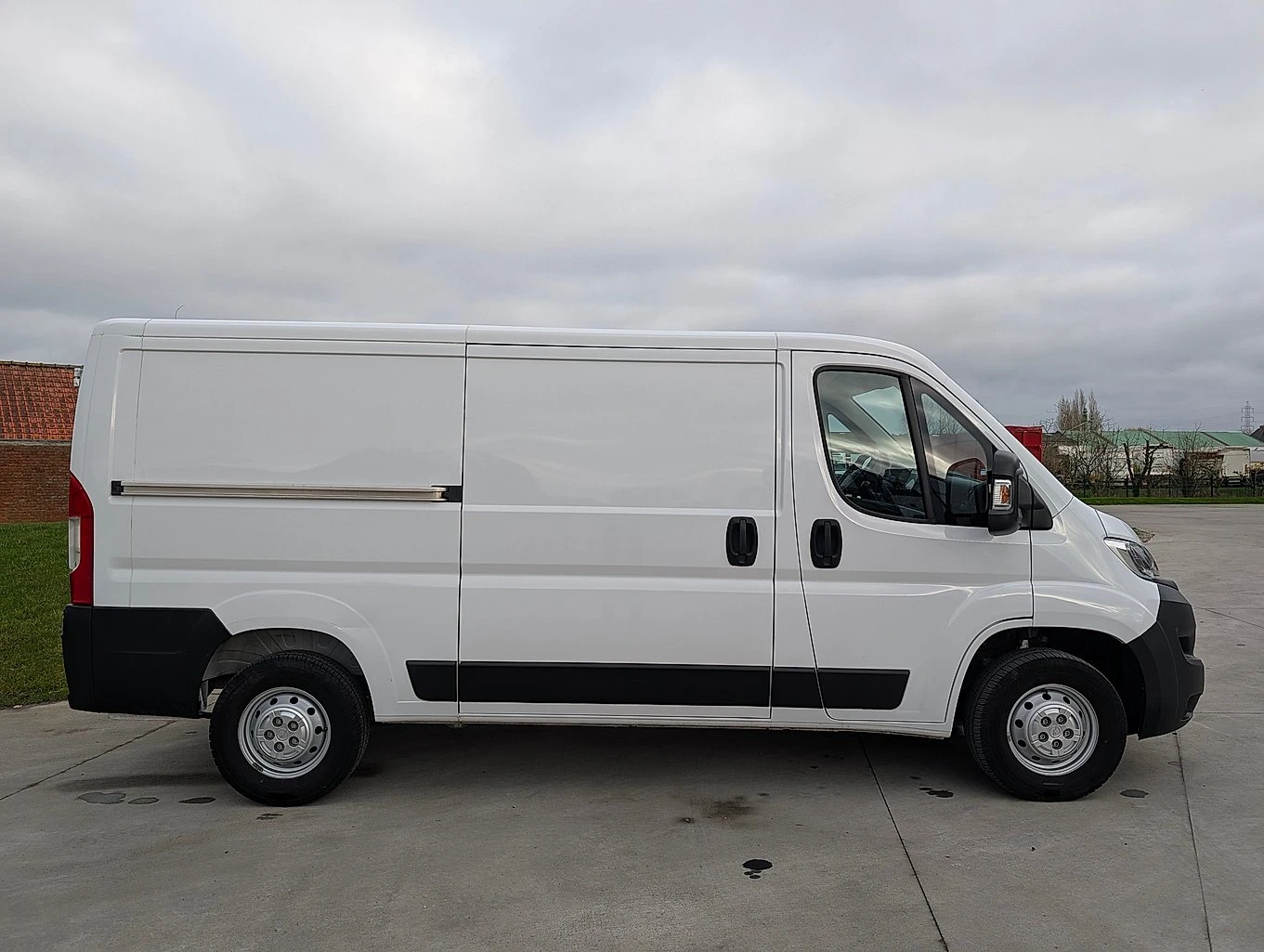 Opel Movano 140 cv l2h1 1 година гаранция, снимка 7 - Бусове и автобуси - 54130842