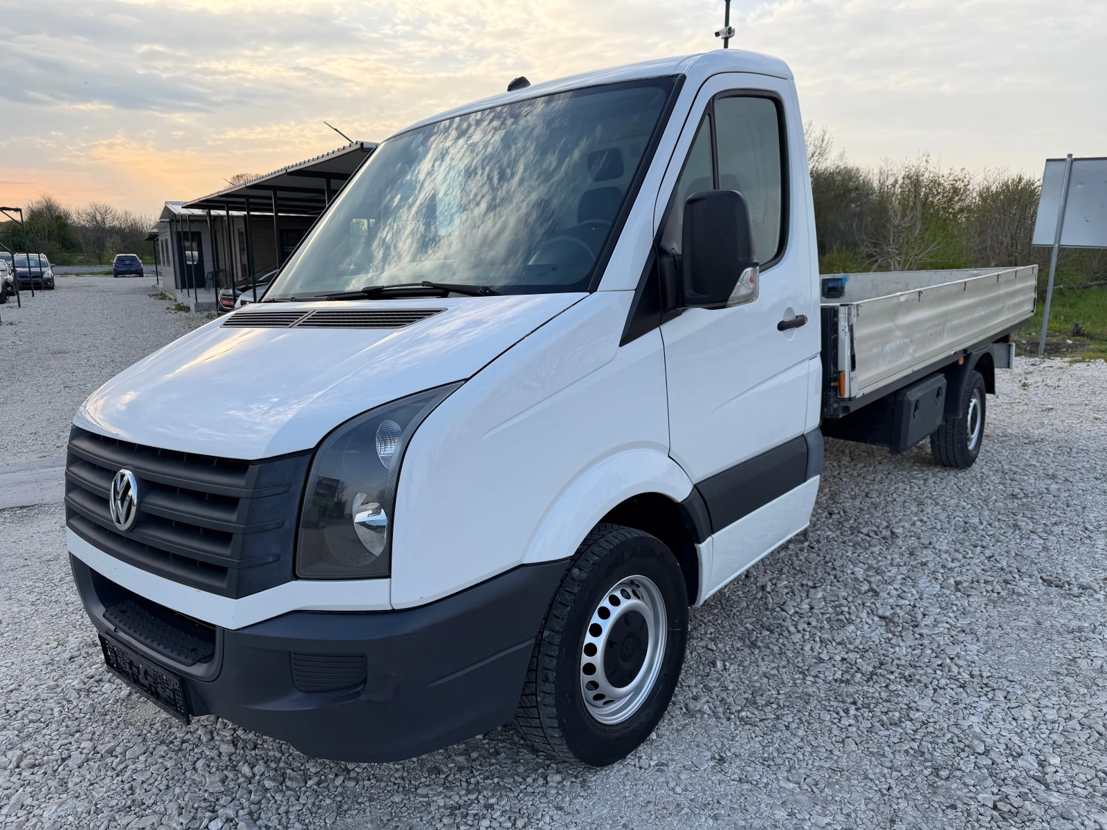 VW Crafter 2.0TDi/143p.s-MAXi/Facelift-4.30m., снимка 2 - Бусове и автобуси - 54246292