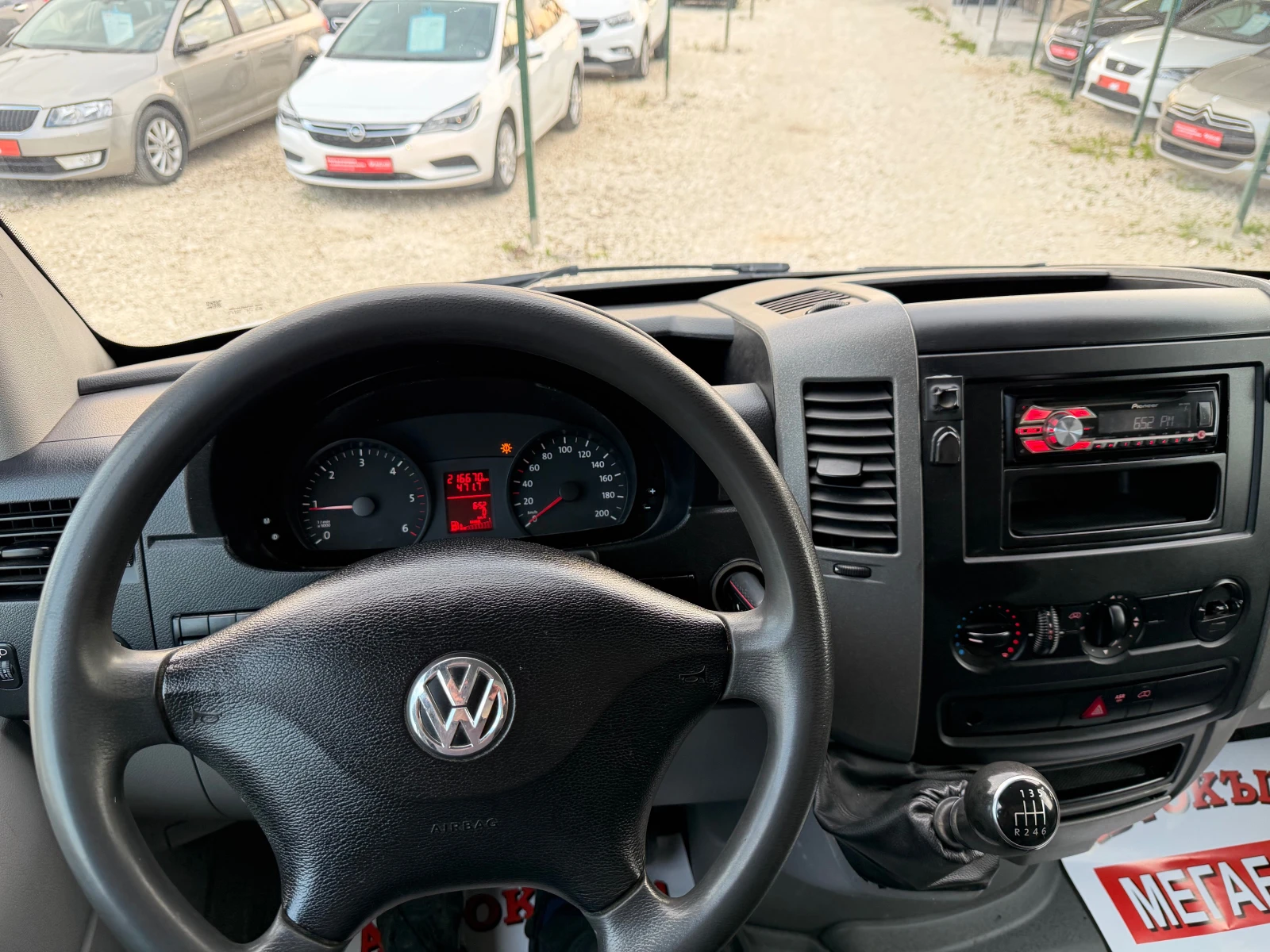 VW Crafter 2.0TDi/143p.s-MAXi/Facelift-4.30m., снимка 15 - Бусове и автобуси - 54246292