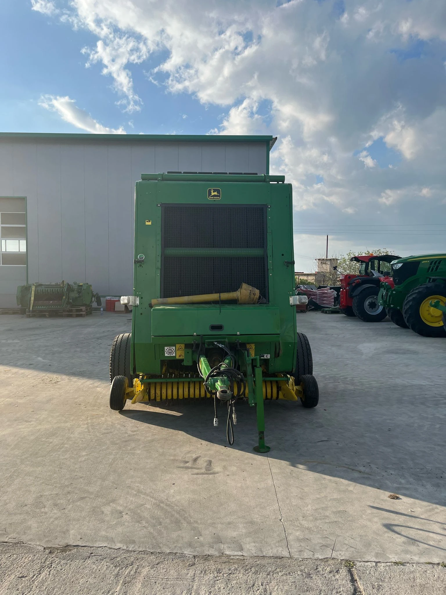 Балировачка John Deere 590 мрежа и сезал  - изображение 6