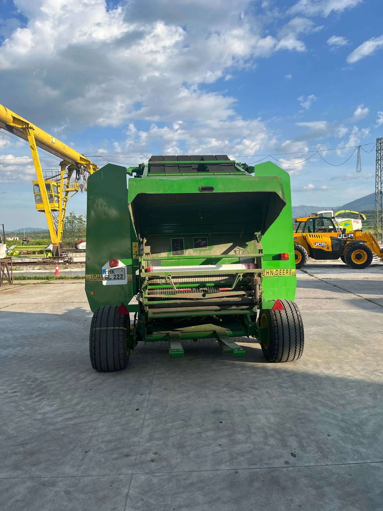 Балировачка John Deere 590 мрежа и сезал  - изображение 10