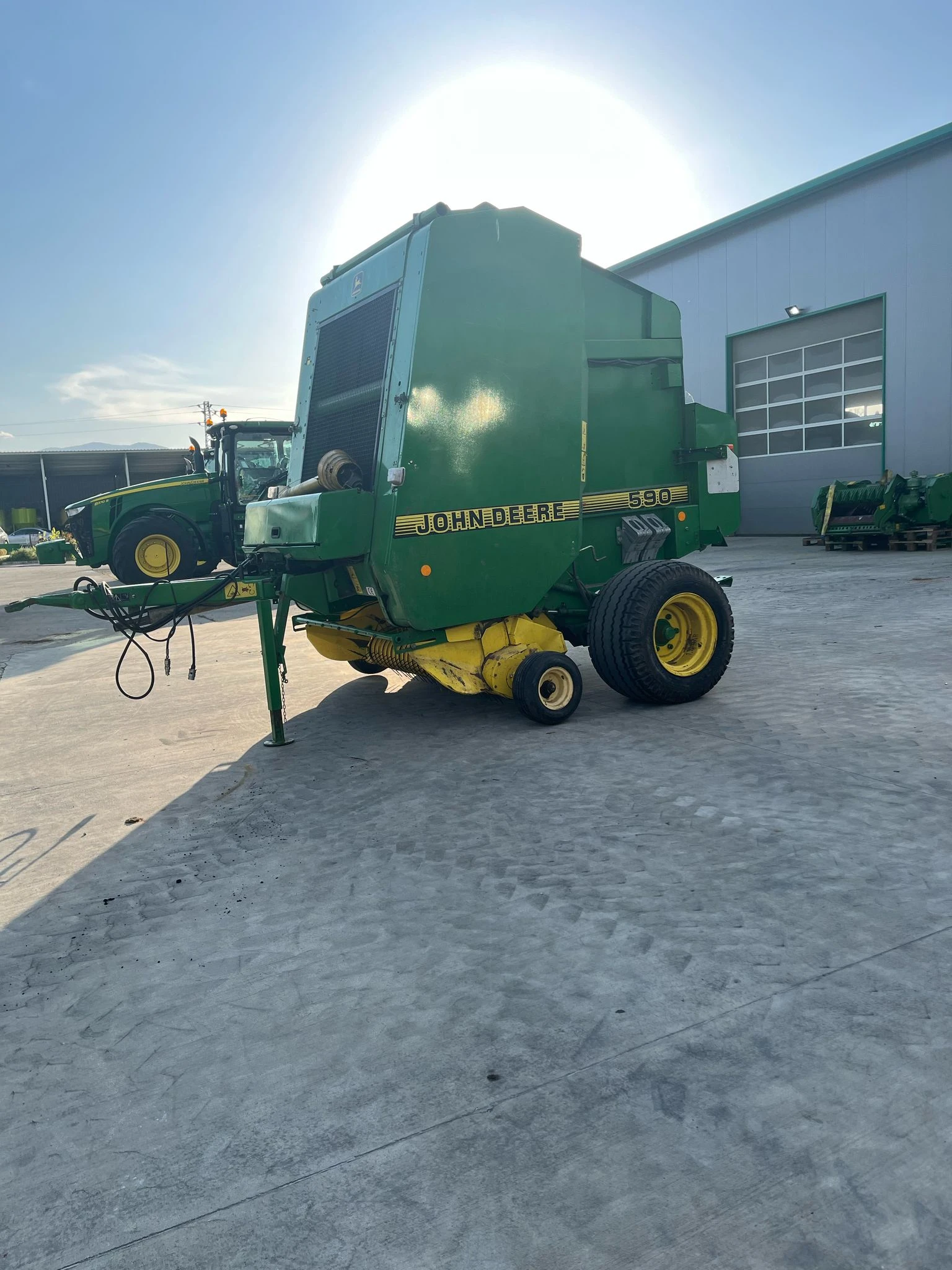 Балировачка John Deere 590 мрежа и сезал  - изображение 4